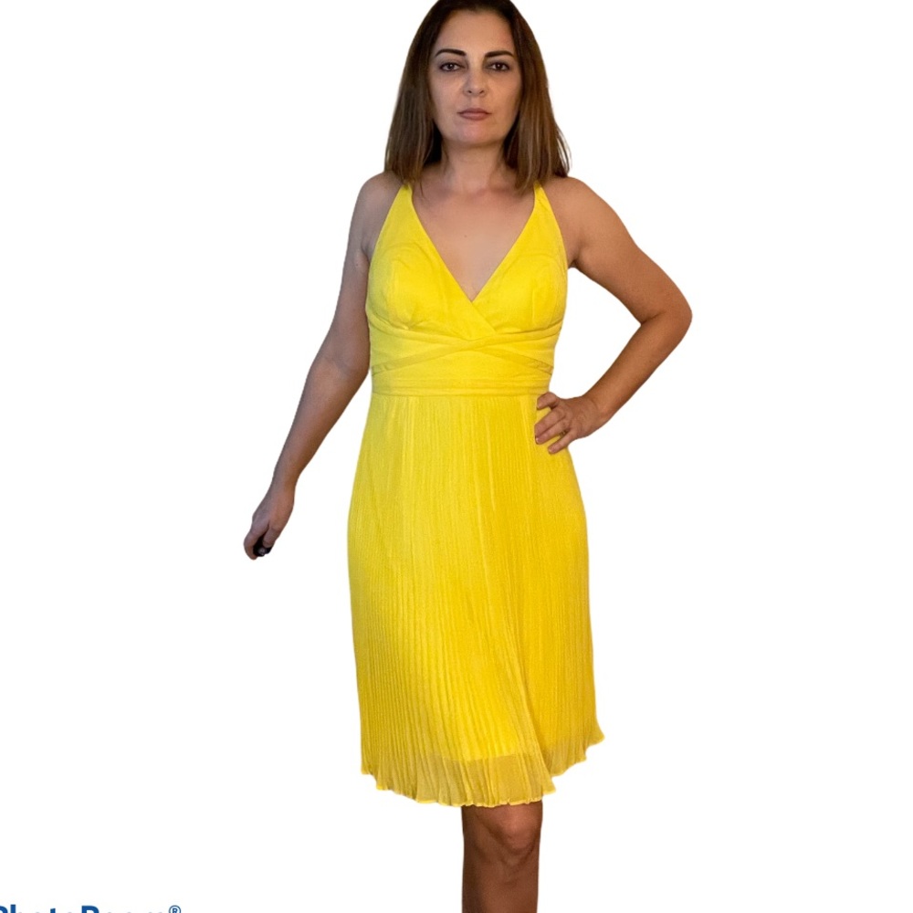 NWT Laundry Yellow V-neck Ruffle Mini Dress 8